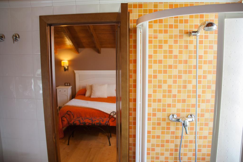 Hostal El Recanto Vega de Valcarce Exterior foto