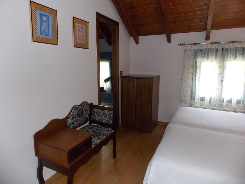 Hostal El Recanto Vega de Valcarce Exterior foto